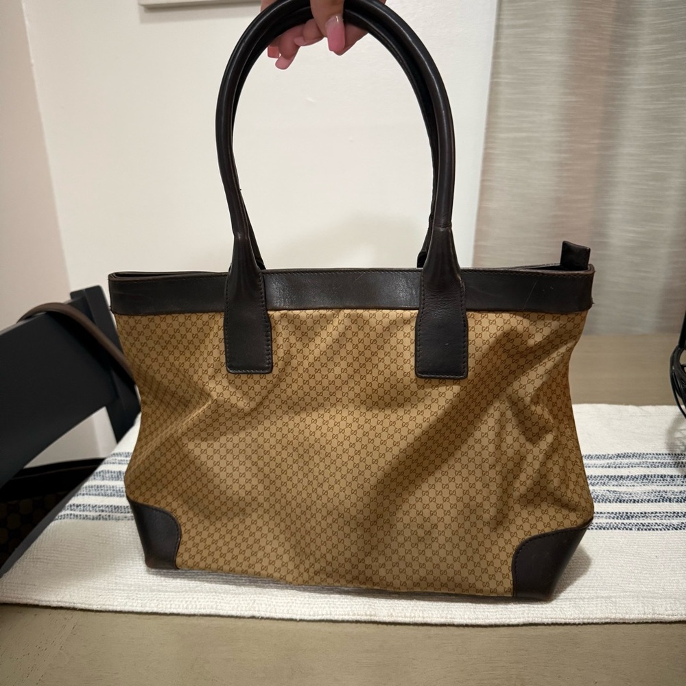 AUTHENTIC VINTAGE Gucci Dark Brown Leather Tote-Y2K Style